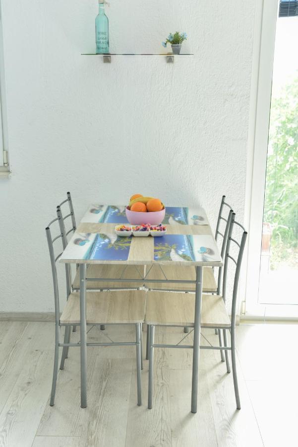 Cozy Apartment Close To Dubrovnik Neum Exterior photo