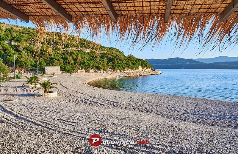 Cozy Apartment Close To Dubrovnik Neum Exterior photo